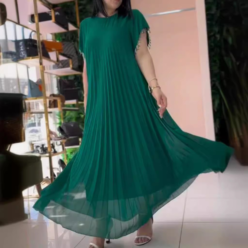 Women's Solid Color Round Neck Short Sleeve Pleated Dress