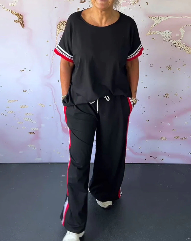 Women's Striped Round Neck Short Sleeve Casual Two-Piece Set