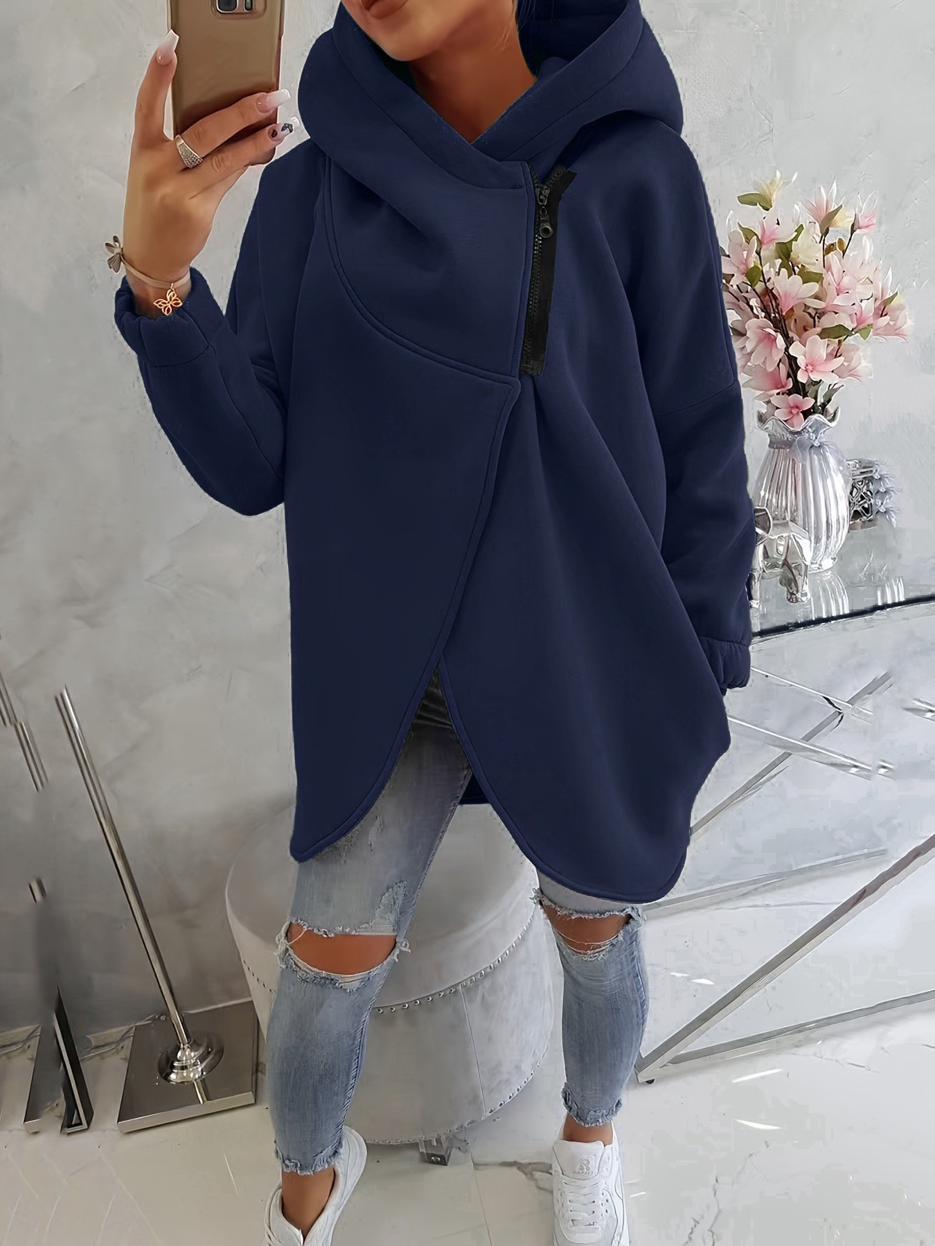 Women's Long-Sleeve Black Hooded Zip-Up Jacket with Front Pockets