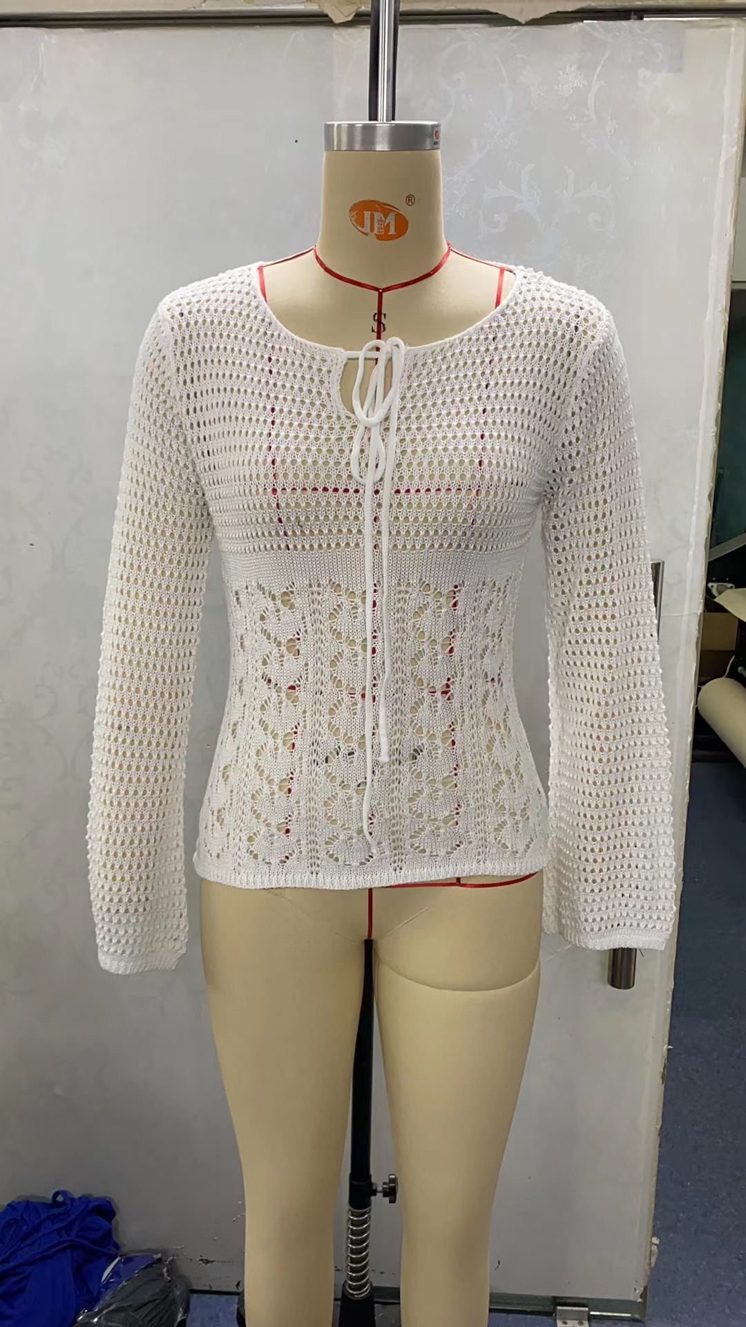 Women's Elegant Crewneck Long Sleeve Slim Fit Hollow Out Knit Sweater