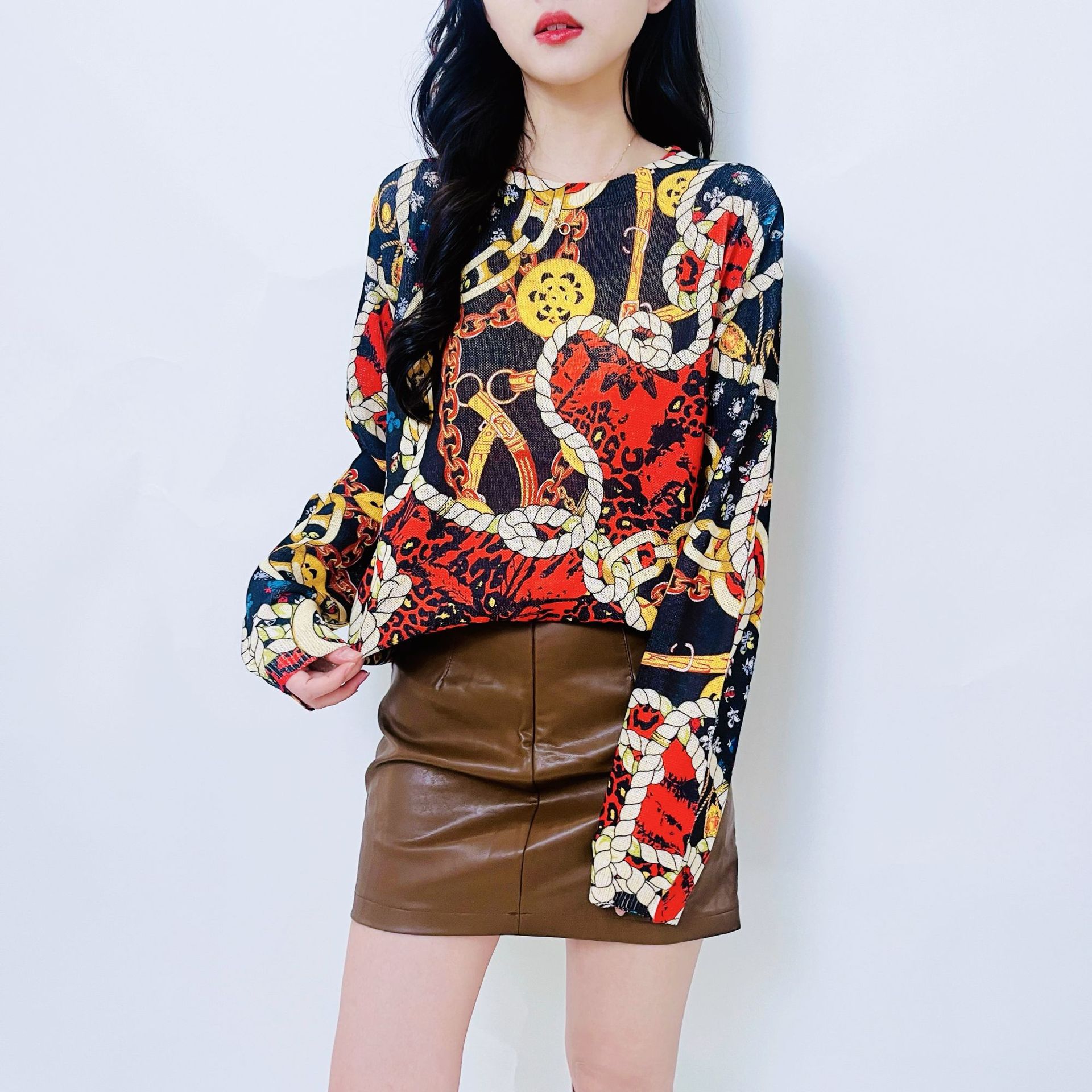 Elegant Butterfly Print Knit Pullover Sweater Long Sleeve Crew Neck Color Block