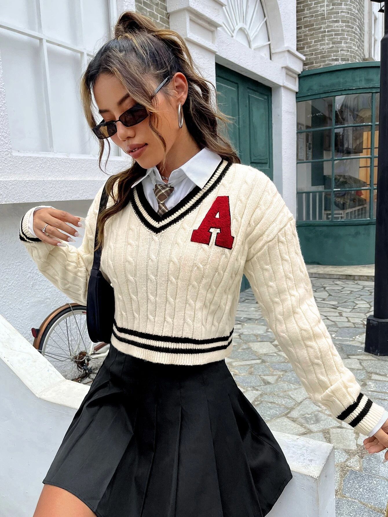 Jacquard Embroidered V-Neck Striped Knit Top Slim Fit Long Sleeve Women's