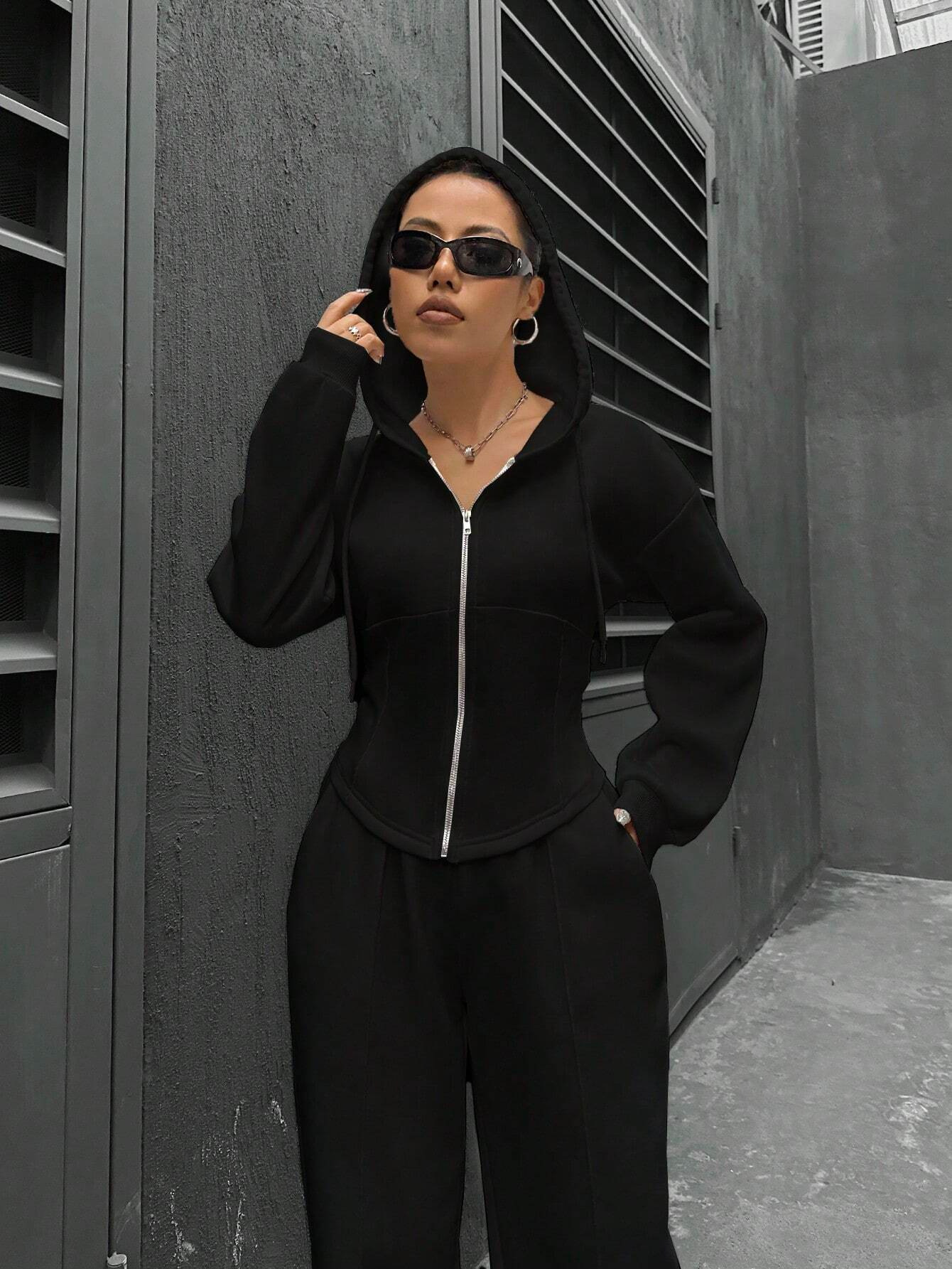 Women's Two-Piece Hooded Zip Cardigan and Pants Set Slim Fit