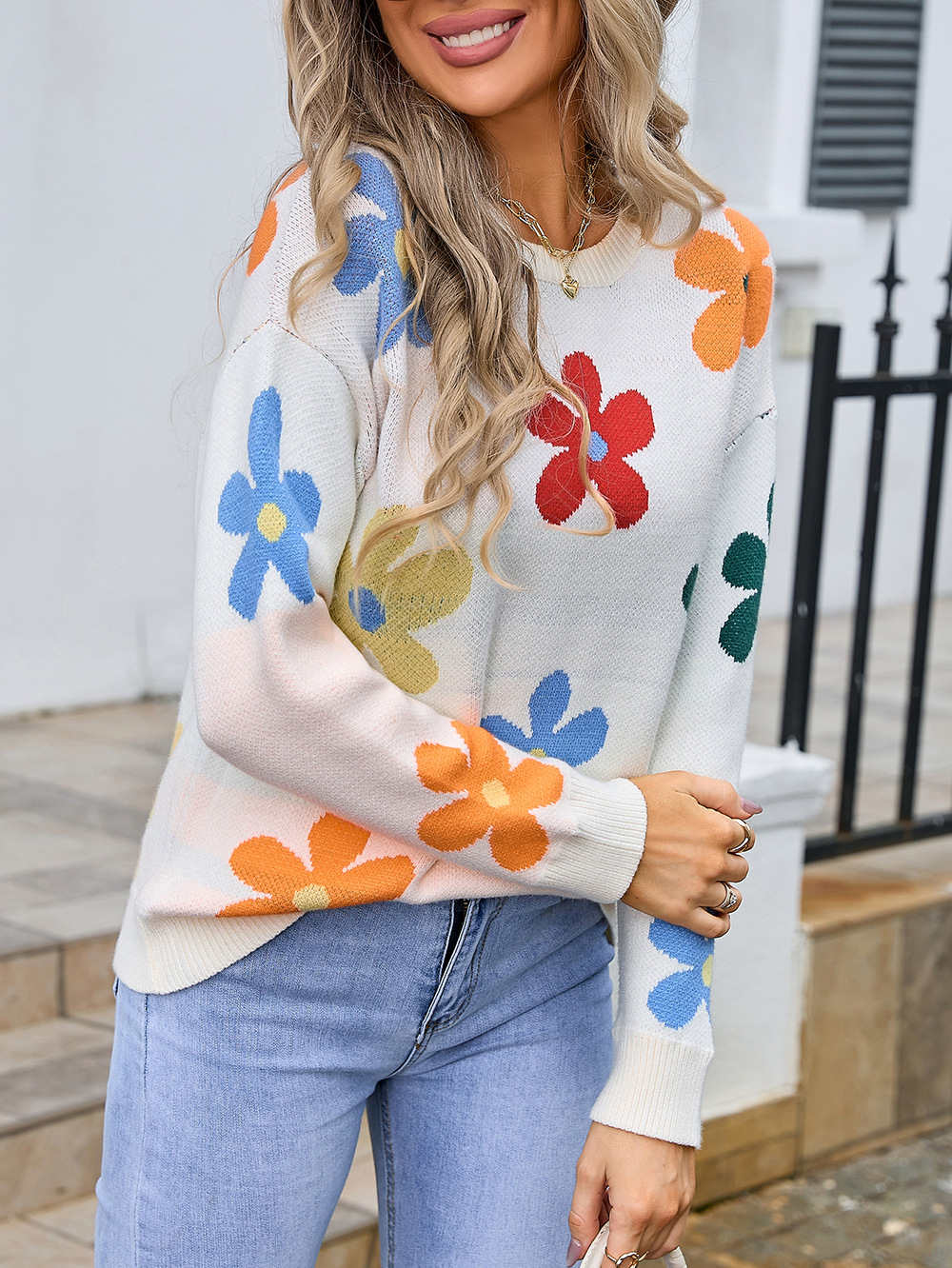 Floral Jacquard Knit Sweater Women's Pullover Round Neck Long Sleeve