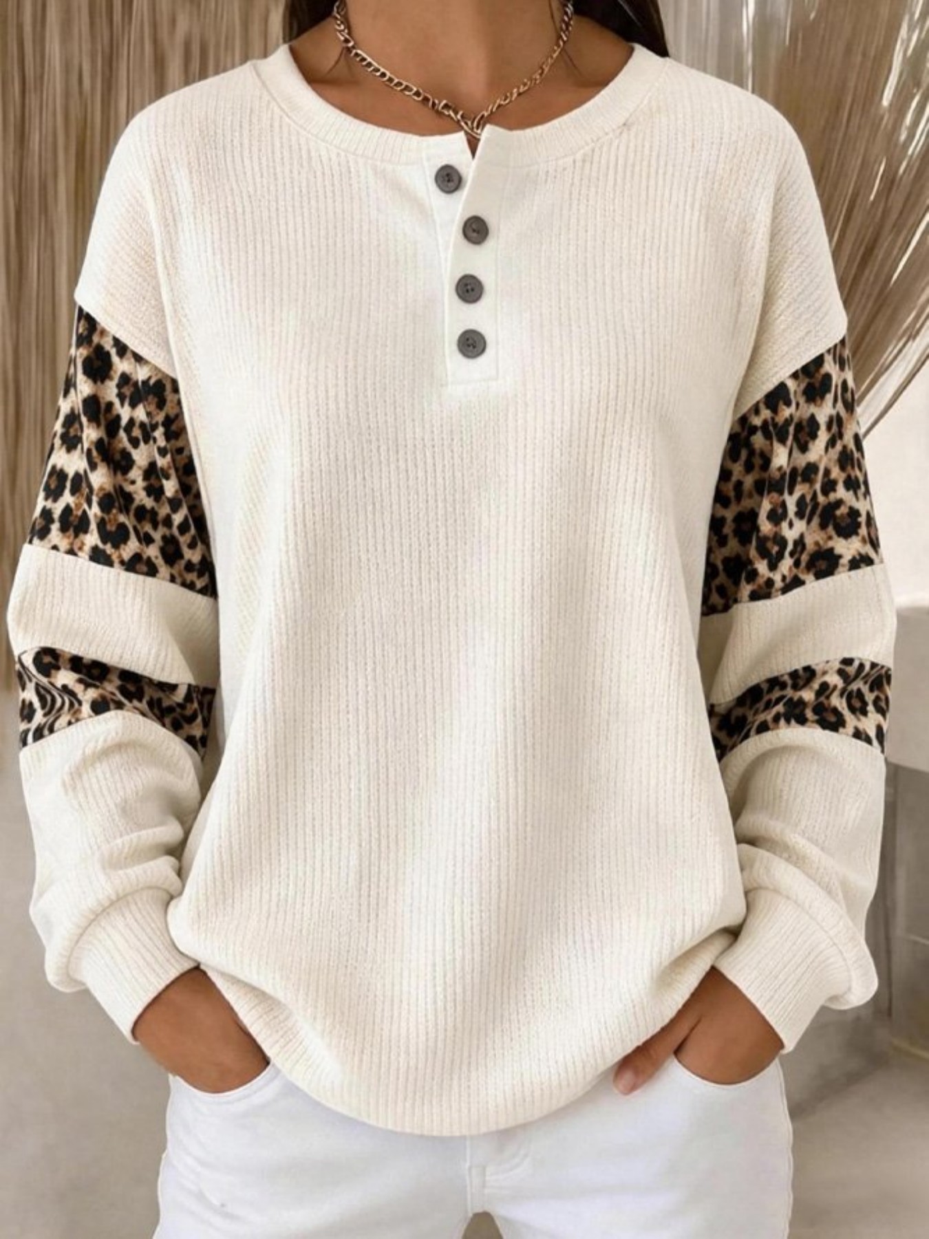 Women's Retro Color-Block Leopard Print Buttoned Sweatshirt