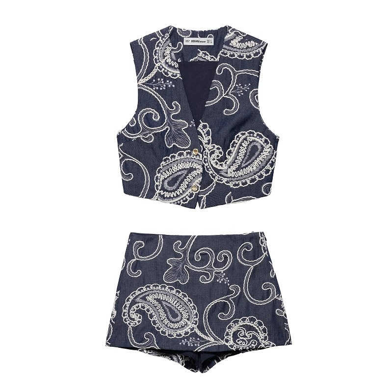 Embroidered Print Sleeveless Vest and Shorts Set