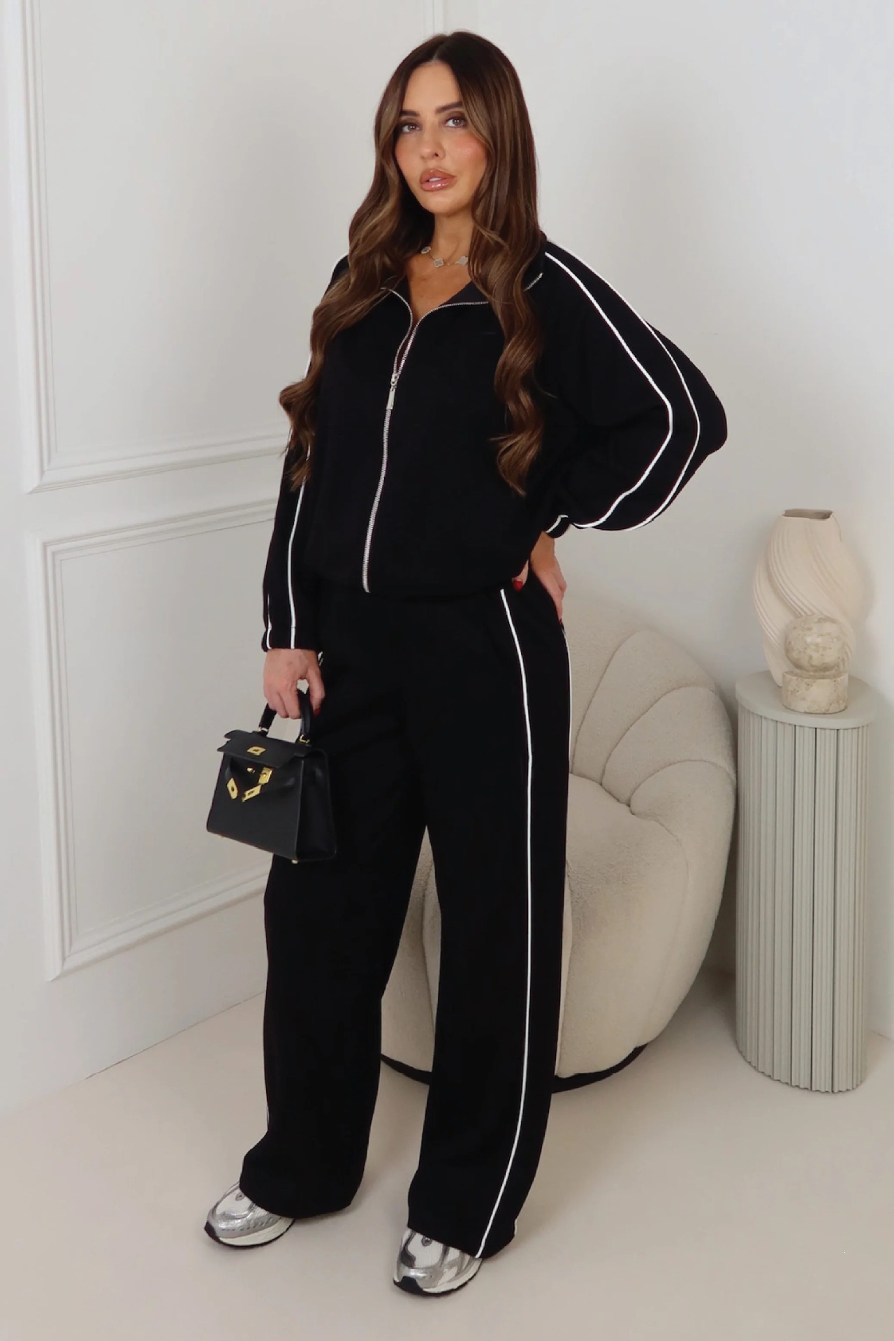 Women's Colorblock Striped Tracksuit with Lapel Zip Jacket and Wide-Leg Sweatpants