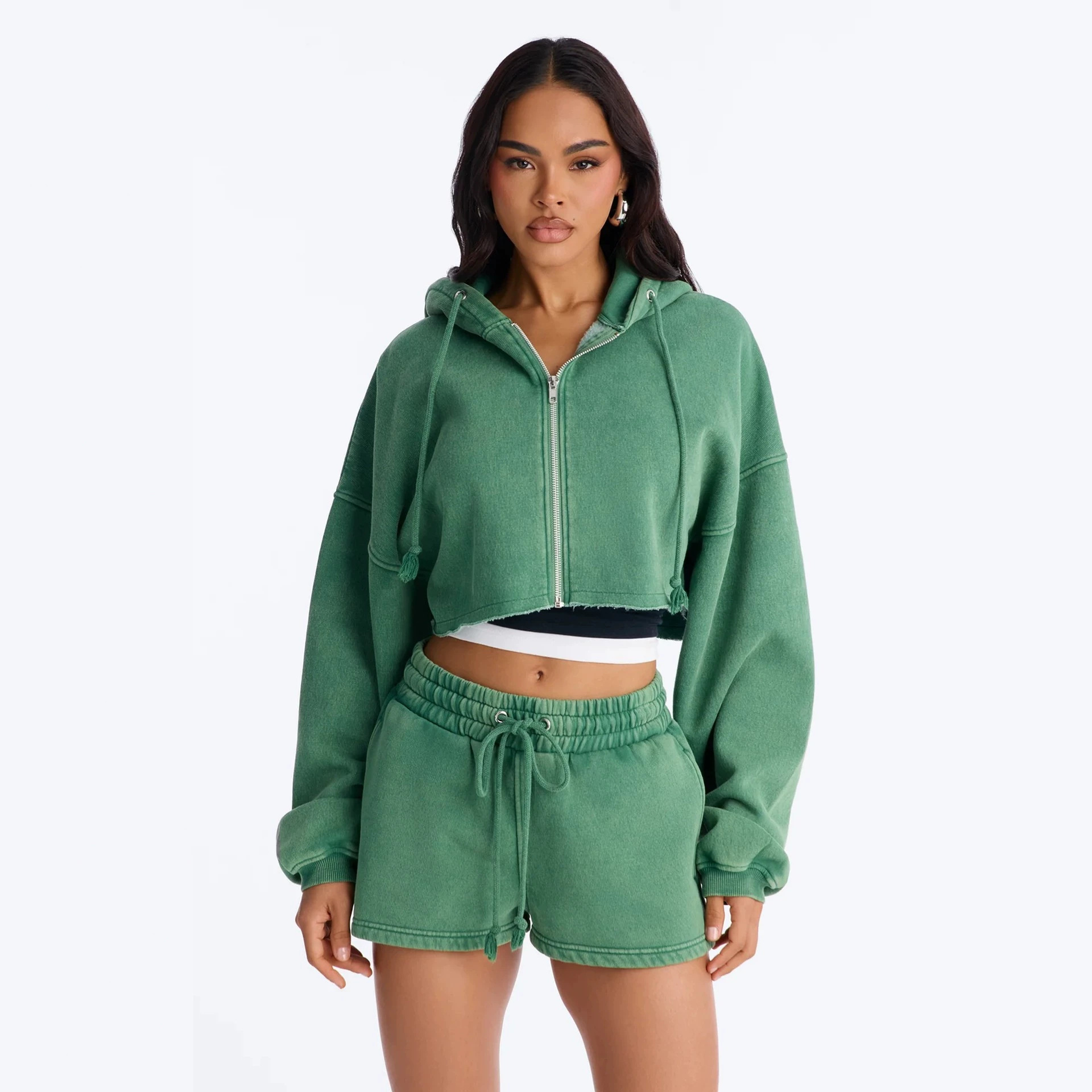 Women's Long Sleeve Crop Top and Shorts Set Casual Sporty Two-Piece Outfit