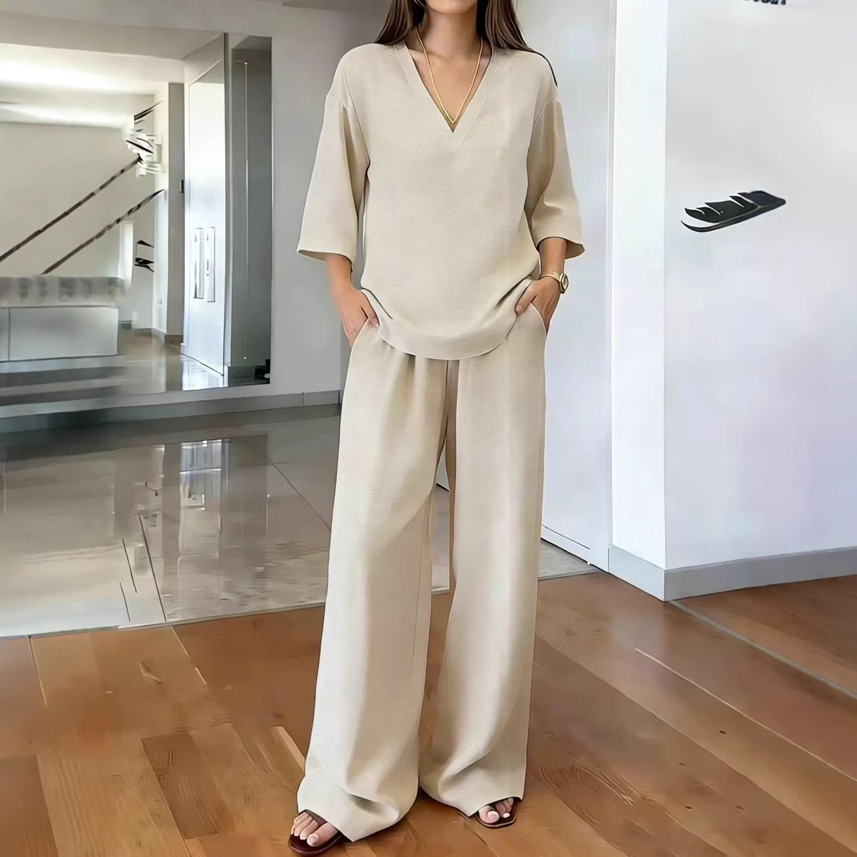 Women's Solid V-Neck Half-Sleeve Top & Wide-Leg Pants Casual Set