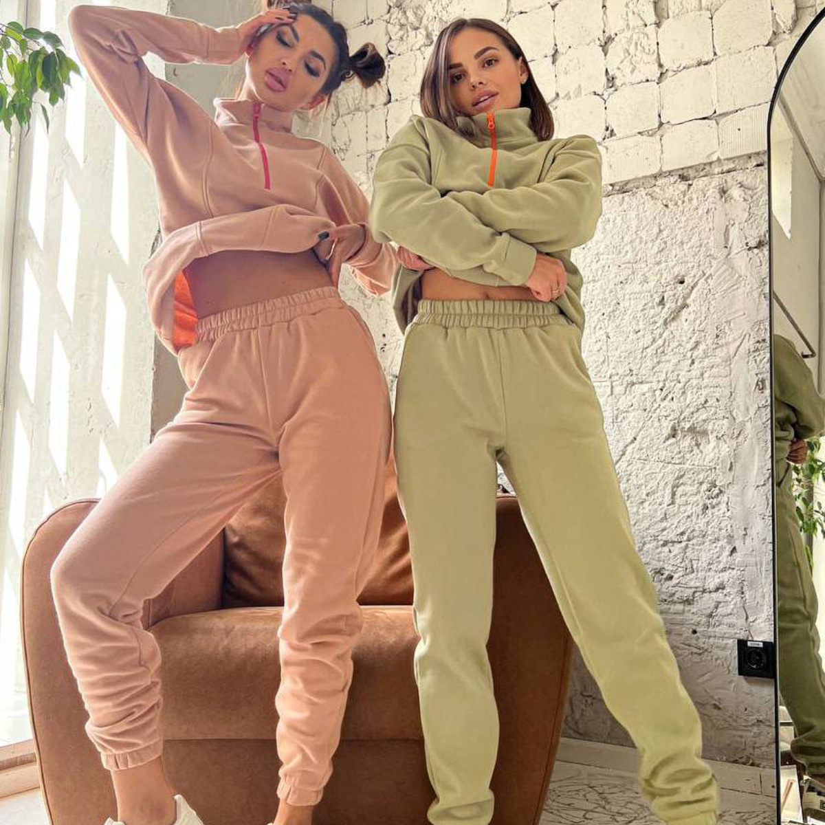 Women's Casual Zip-Up Hoodie and Pants Two-Piece Tracksuit Set