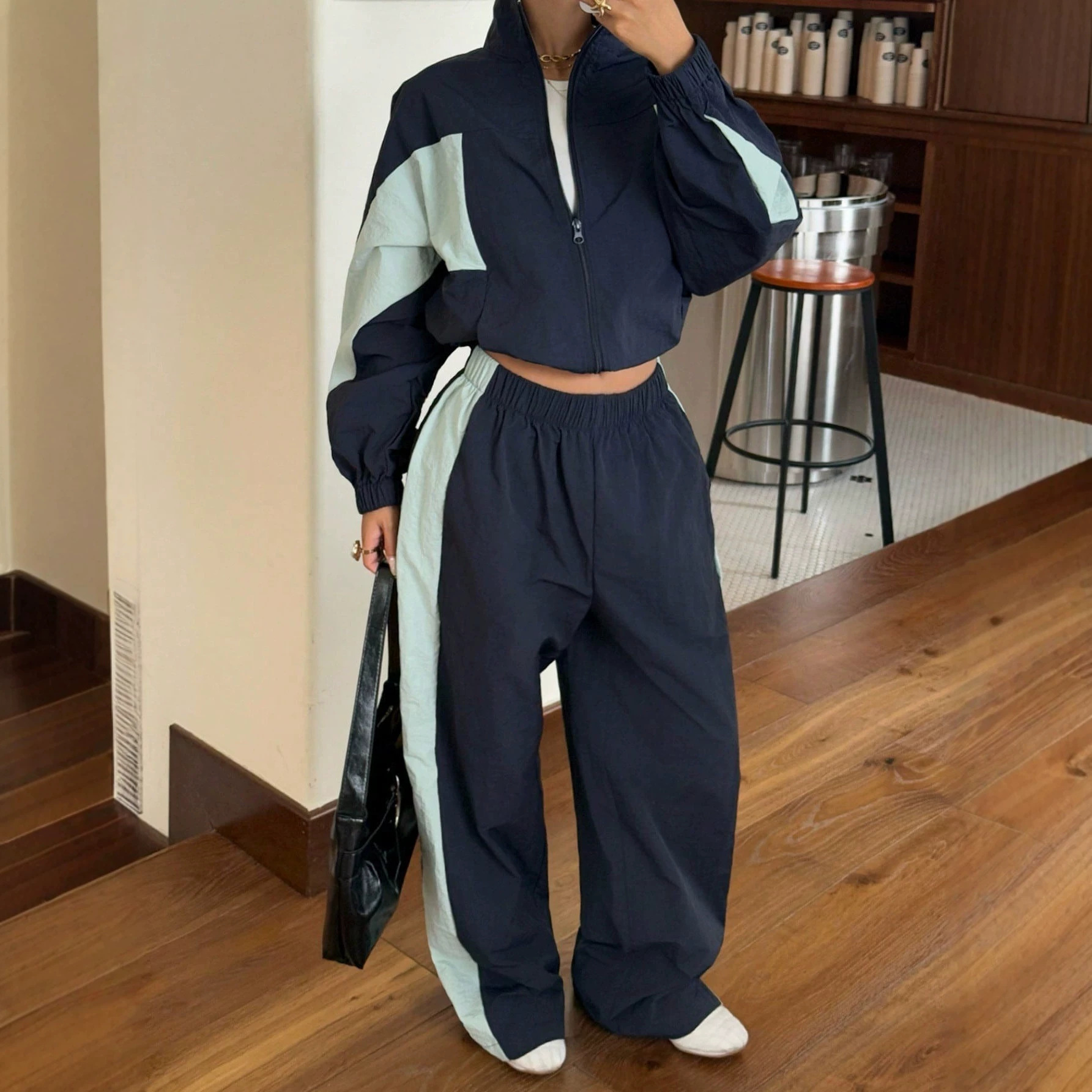 Women's Colorblock Half-Zip Stand Collar Short Two-Piece Set