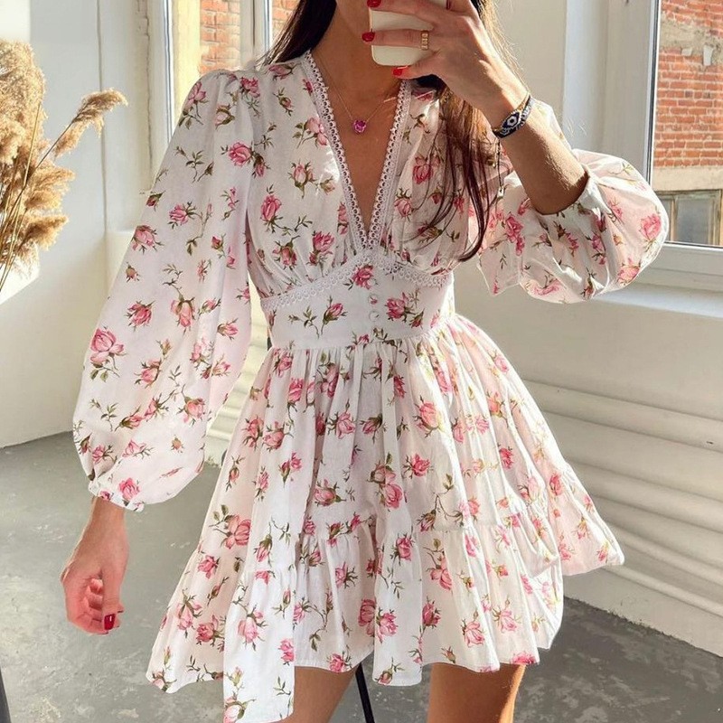 Women's Floral Lace Short Dress with Waist-Cinching V-Neck Lantern Sleeves