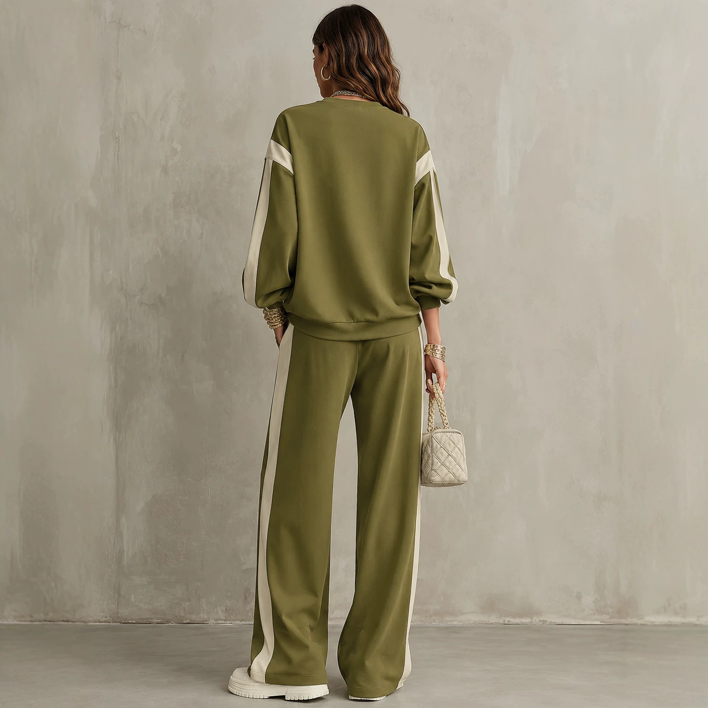 Women's Crewneck Sweatshirt & Drawstring Wide-Leg Pants Set