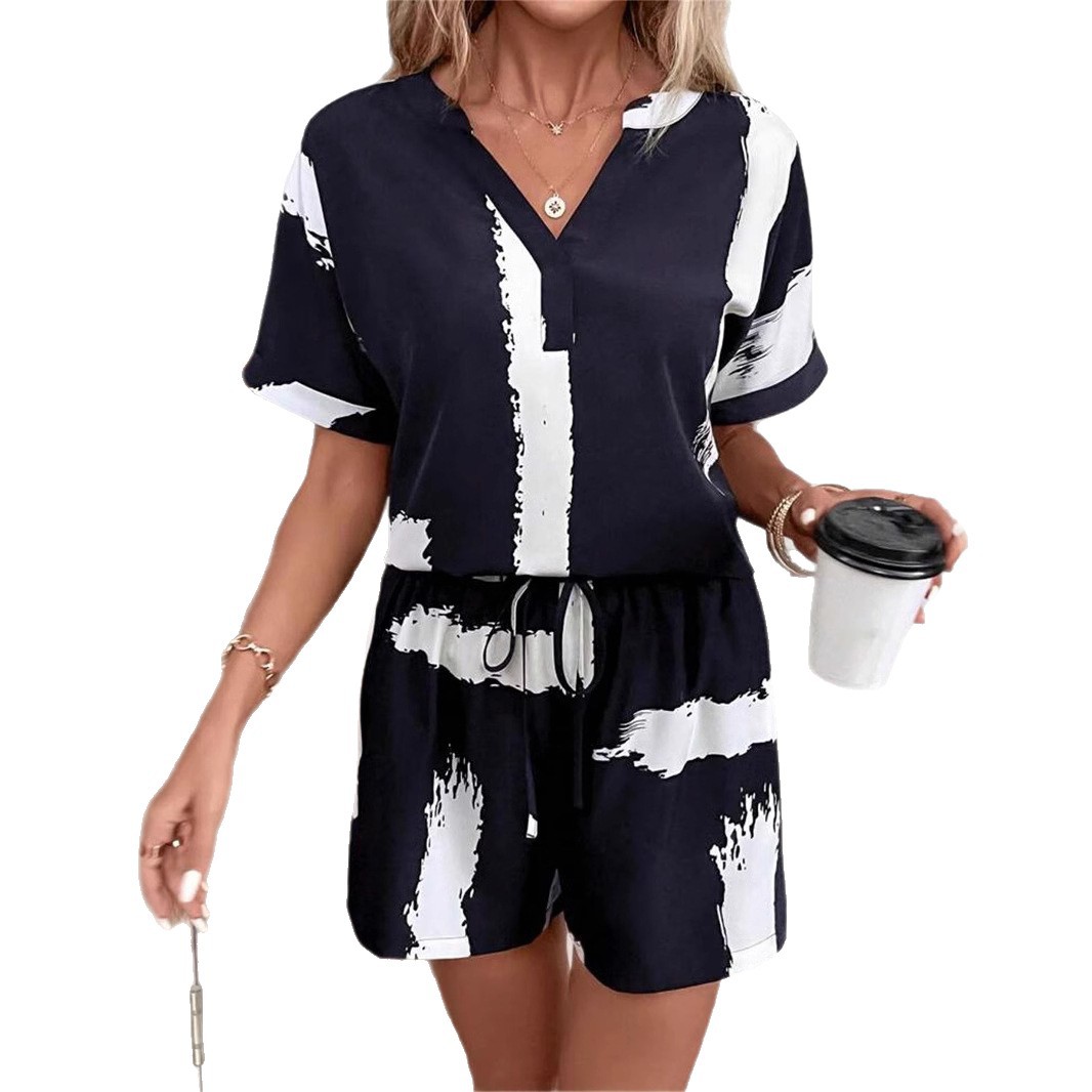 V-Neck Floral Print T-Shirt and Shorts Set