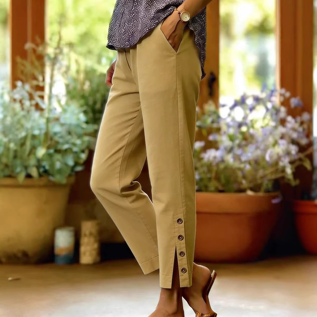 Women's Cotton-Linen Straight-Leg Cropped Pants with Side Buttons
