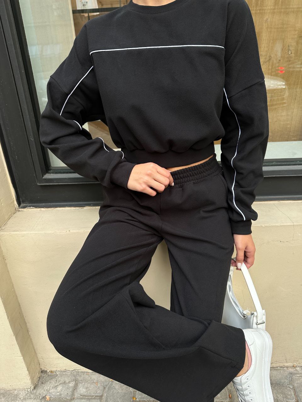Women's Striped Long Sleeve Sweatshirt & Wide-Leg Pants Set