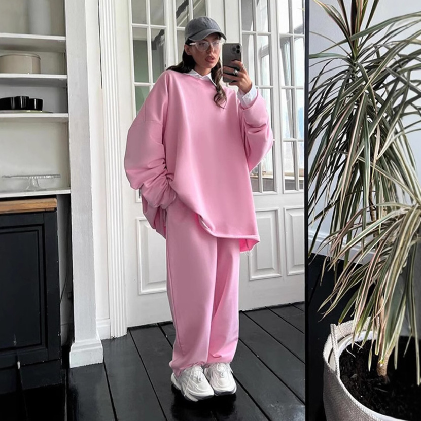Women's Long Sleeve Crewneck Sweatshirt and Pants Two-Piece Set