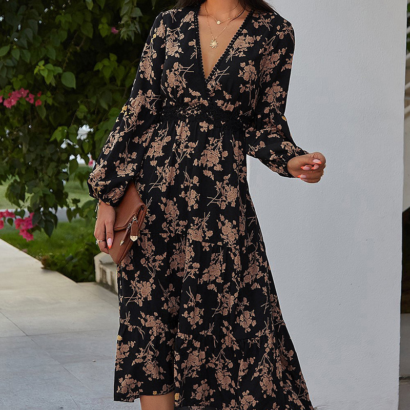 V-Neck Vintage Floral Midi Dress with Lace Trim