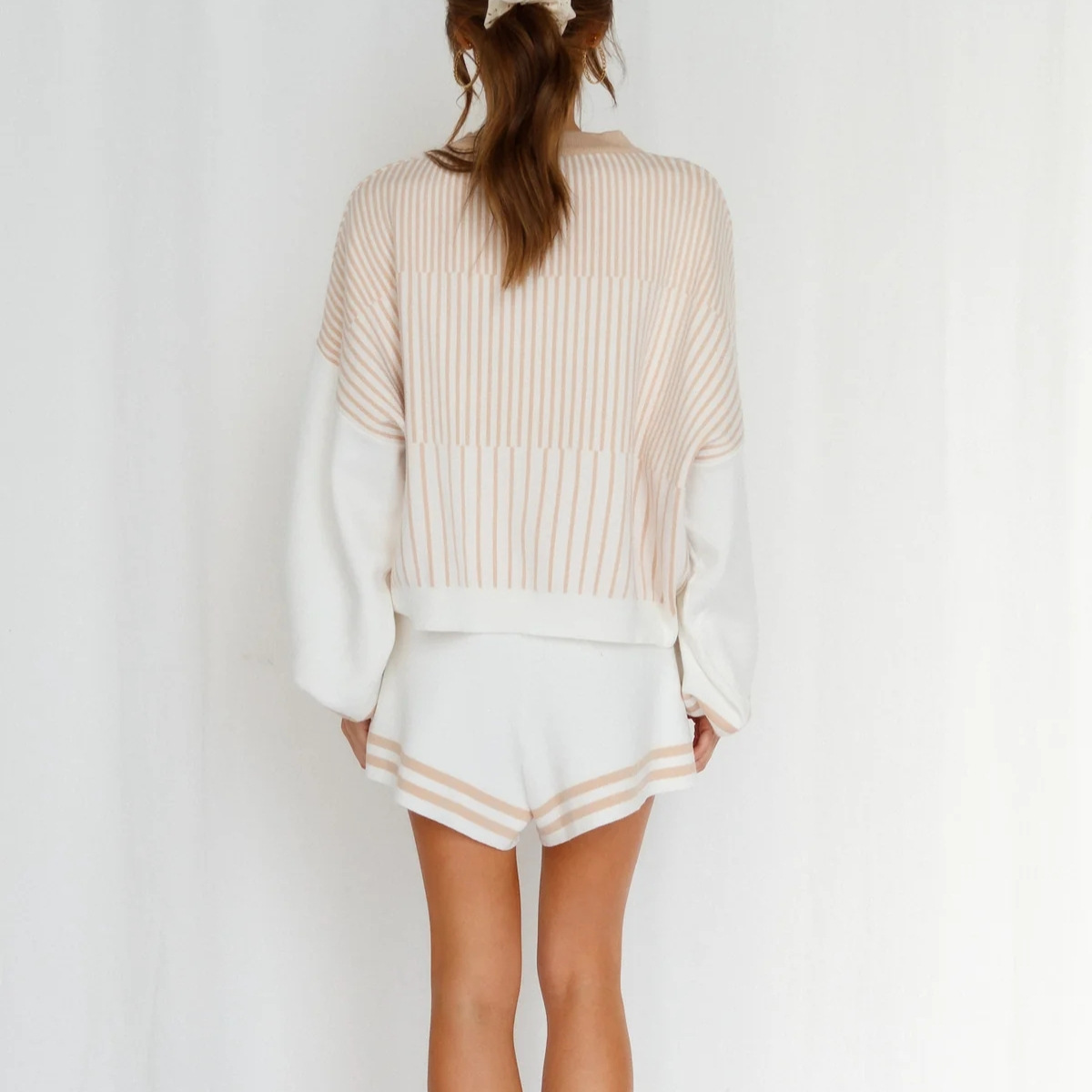Women's Striped Knit Sweater and Shorts Set Casual Two-Piece Outfit
