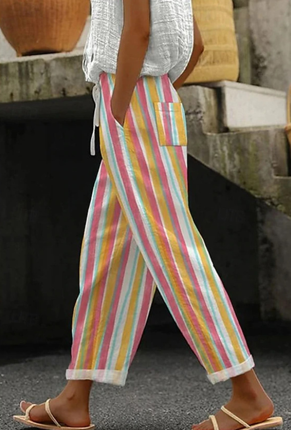 Women's Drawstring Pocket Wide-Leg Cropped Pants with Digital Print