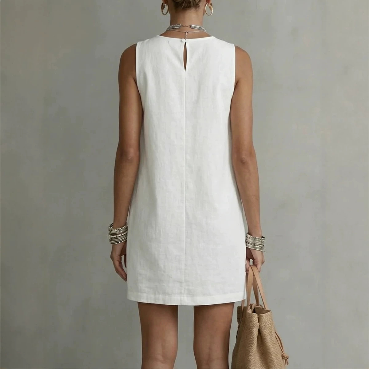 Women's Summer Sleeveless Round Neck Loose Pocket Dress