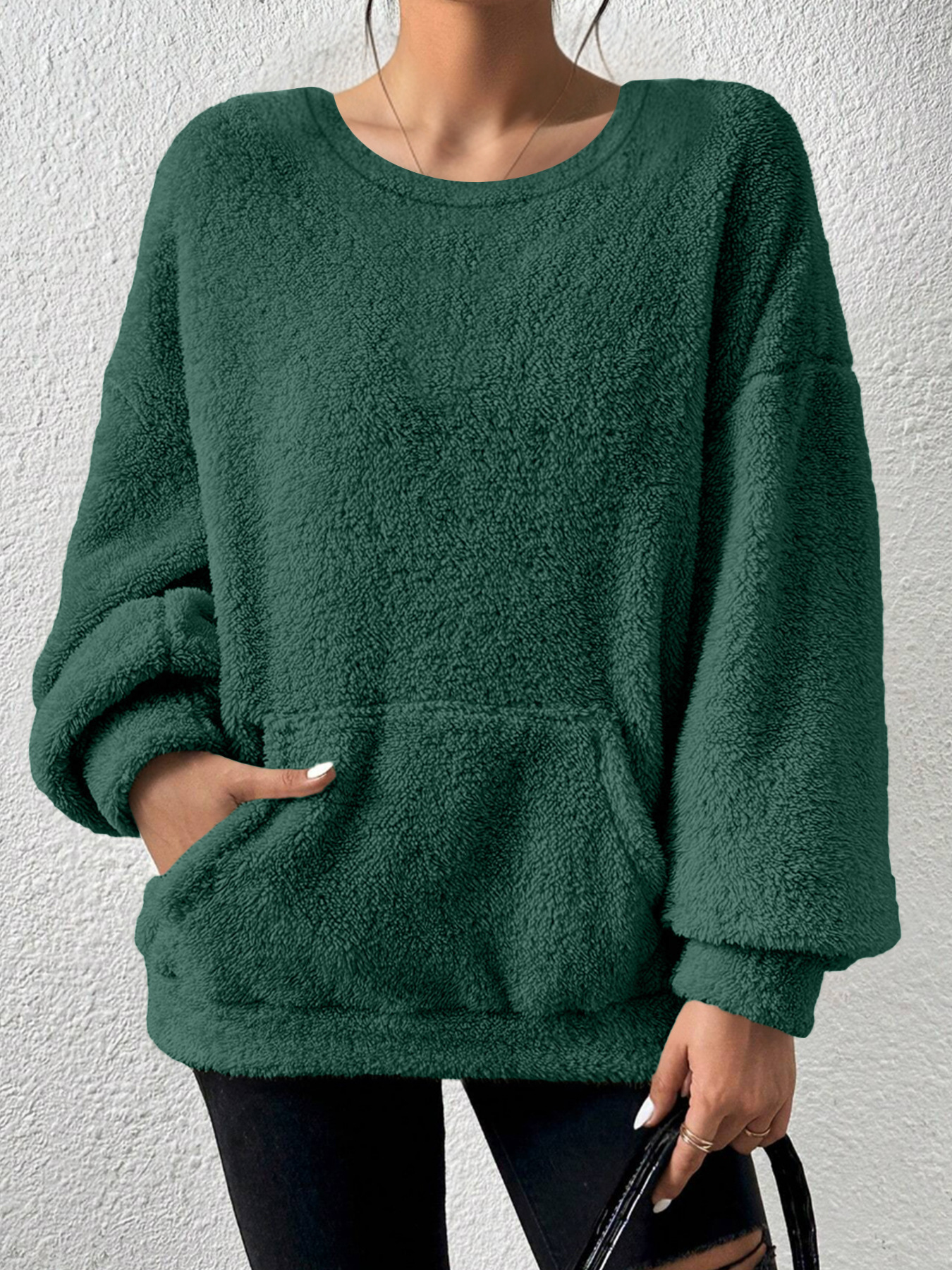 Solid Crewneck Long-Sleeve Pocket Pullover Sweatshirt