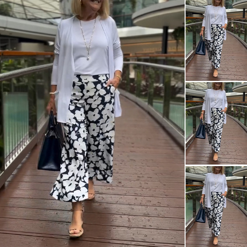 Women's Mid-Rise Floral Micro Flare Pants