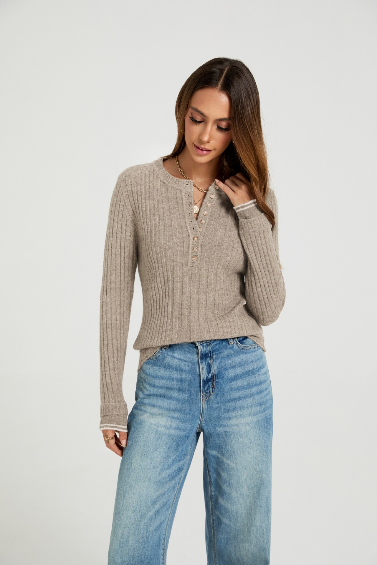 Women's Ribbed Knit Button-Front Crewneck Long-Sleeve Slim Sweater