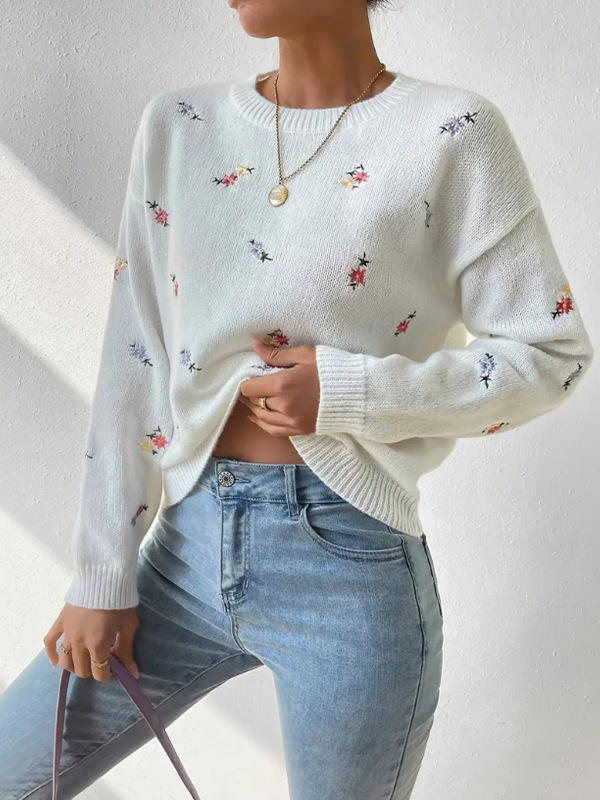 Korean-Style Soft Knit Round-Neck Pullover Sweater Loose Floral Embroidered Top