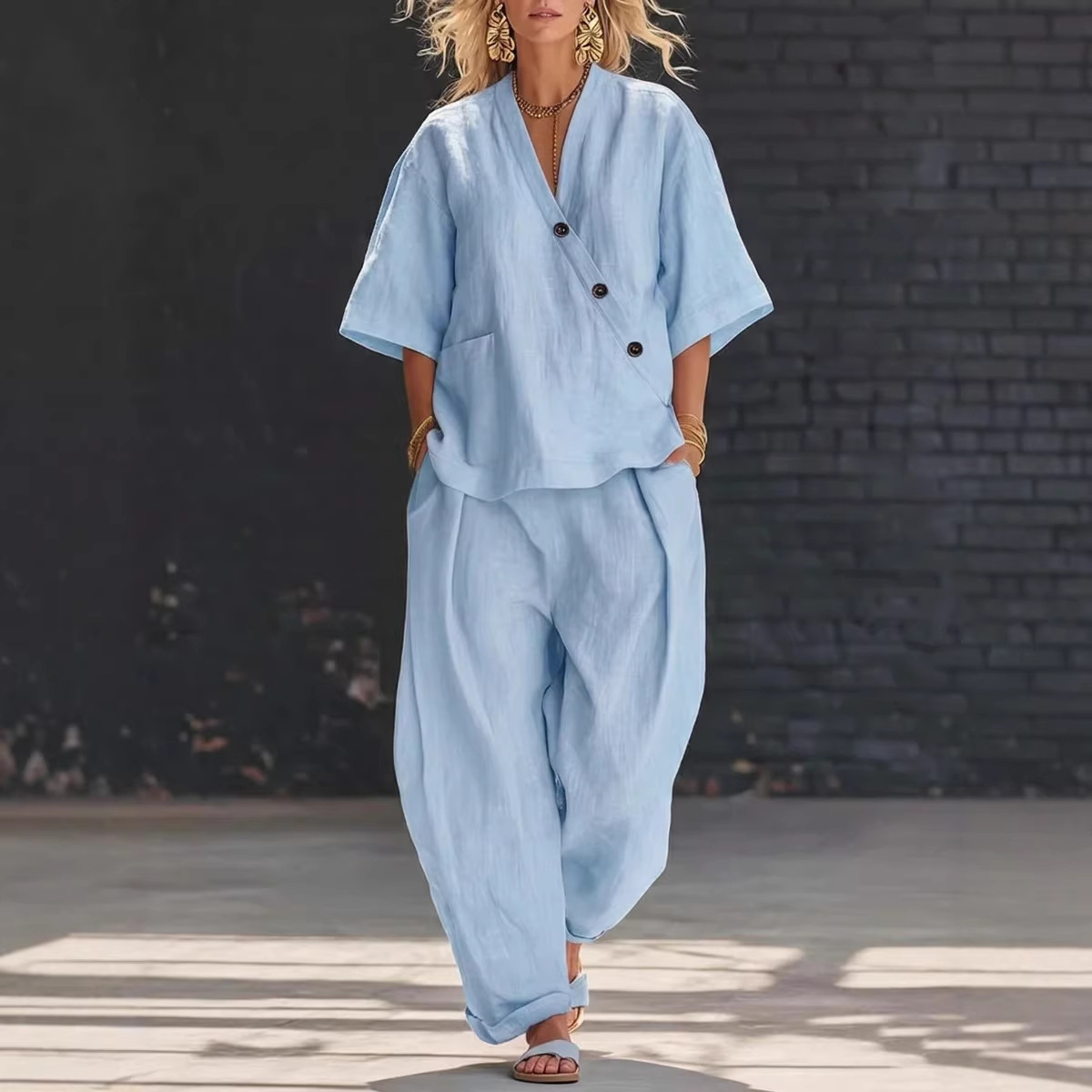 Women's Casual Solid V-Neck Short Sleeve Top and Pants Two-Piece Set