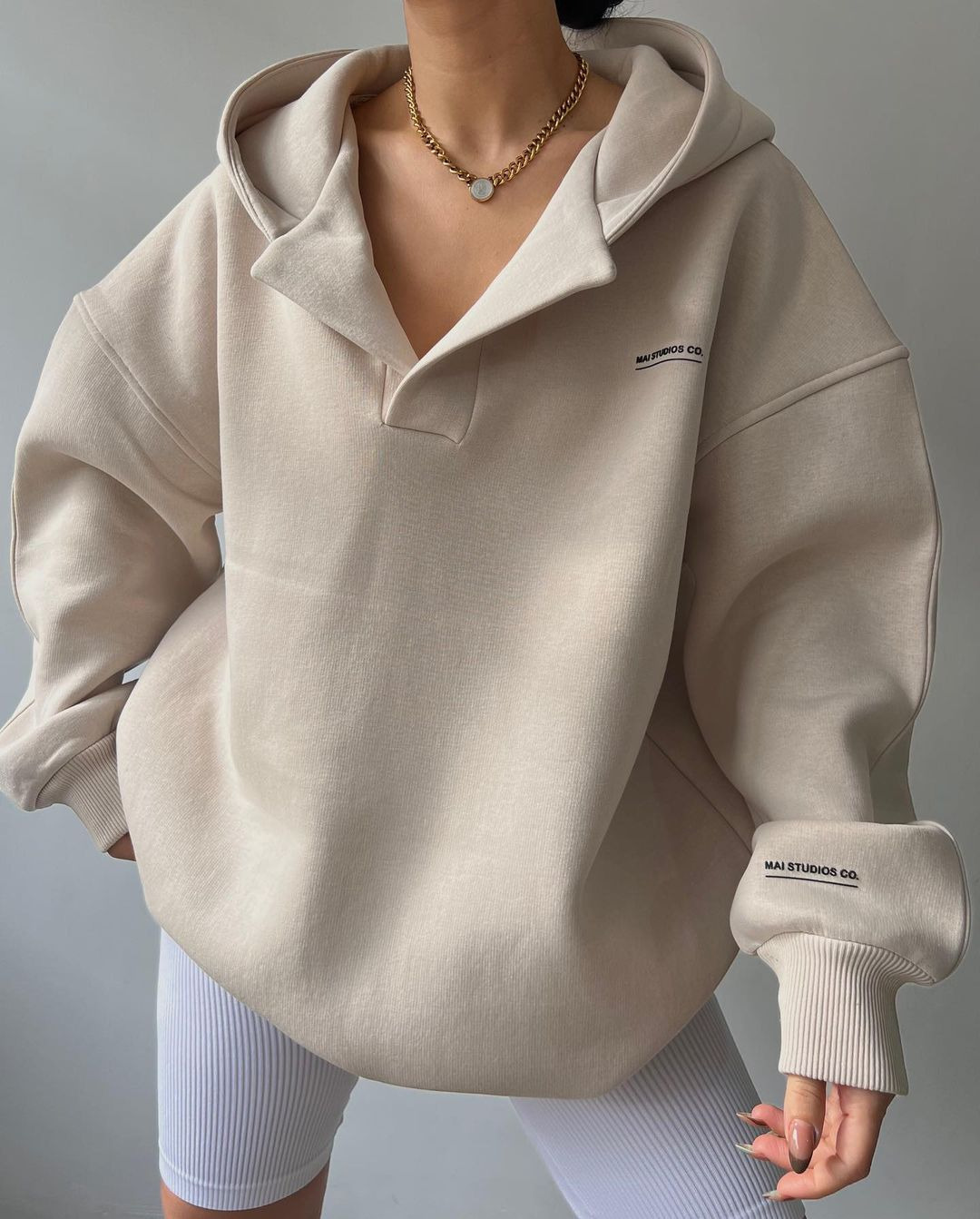 Fleece-Lined Hooded V-Neck Print Long-Sleeve Sweatshirt