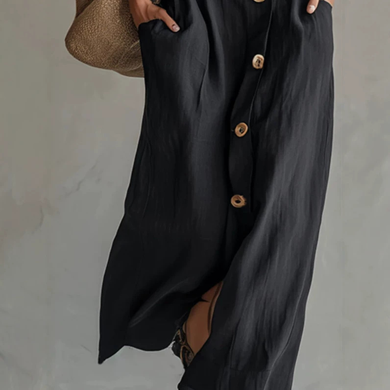 Elegant Black Square-Neck Sleeveless Maxi Dress with Slit