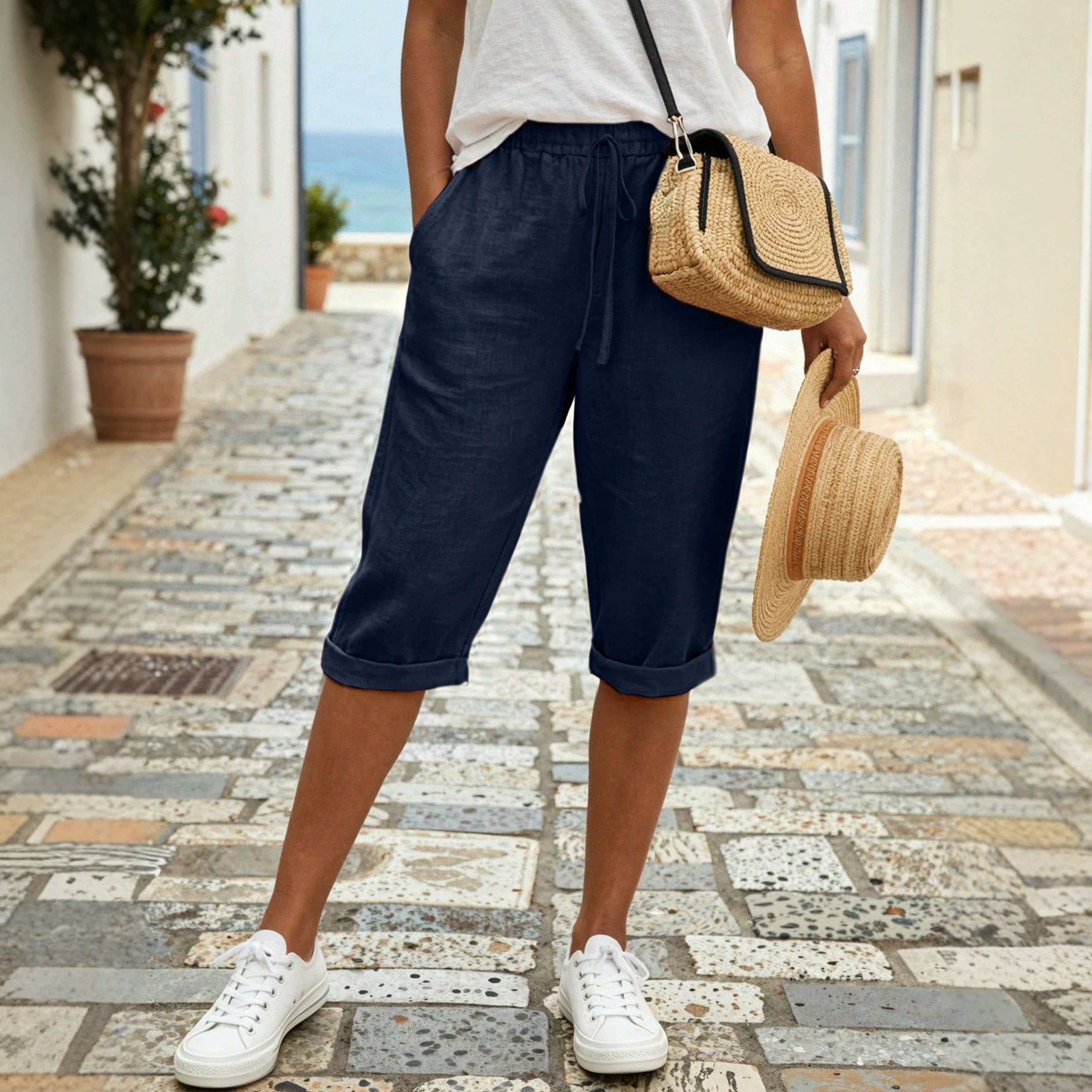 Women's Cotton-Linen Wide-Leg Capri Pants Elastic Waist Loose Straight Rolled Hem