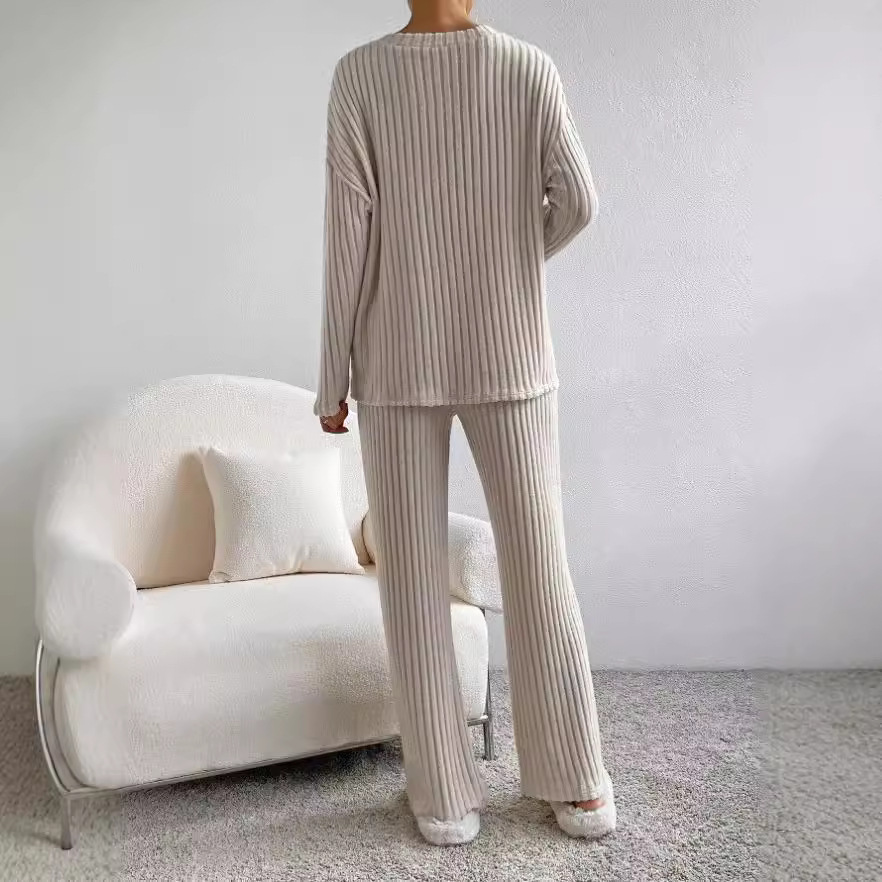 Plus Size Two-Piece Ribbed Loungewear Set with V-Neck Top and Straight-Leg Pants