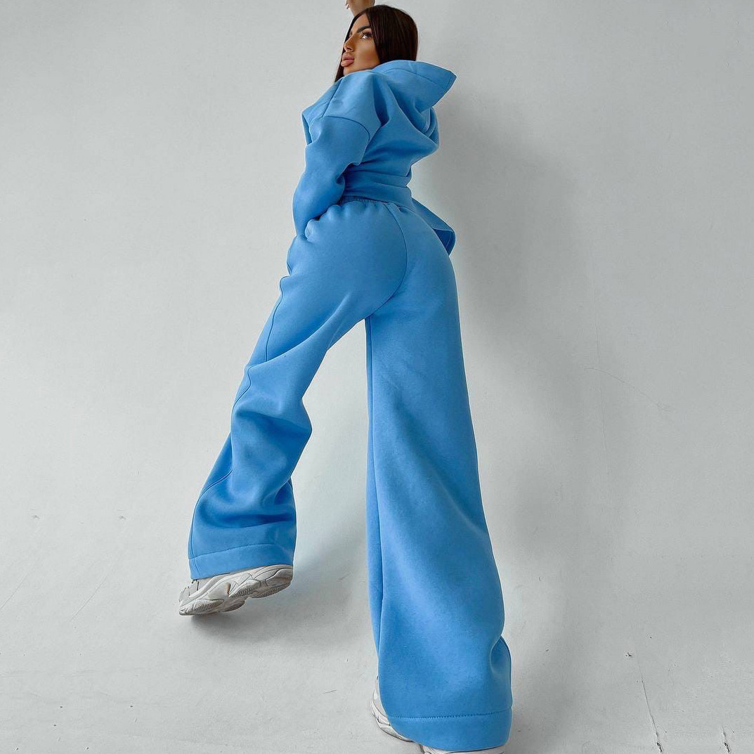 Women's Hooded Sweatshirt and Pants Set with Pockets