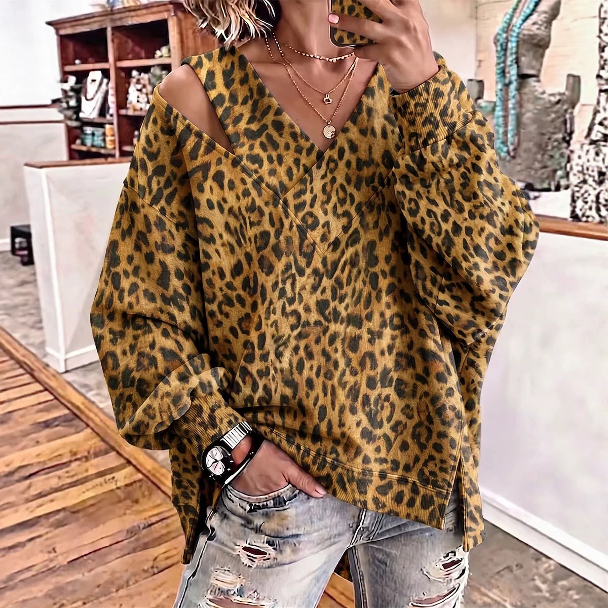 Women's V-Neck Leopard Print Long-Sleeve Sweatshirt