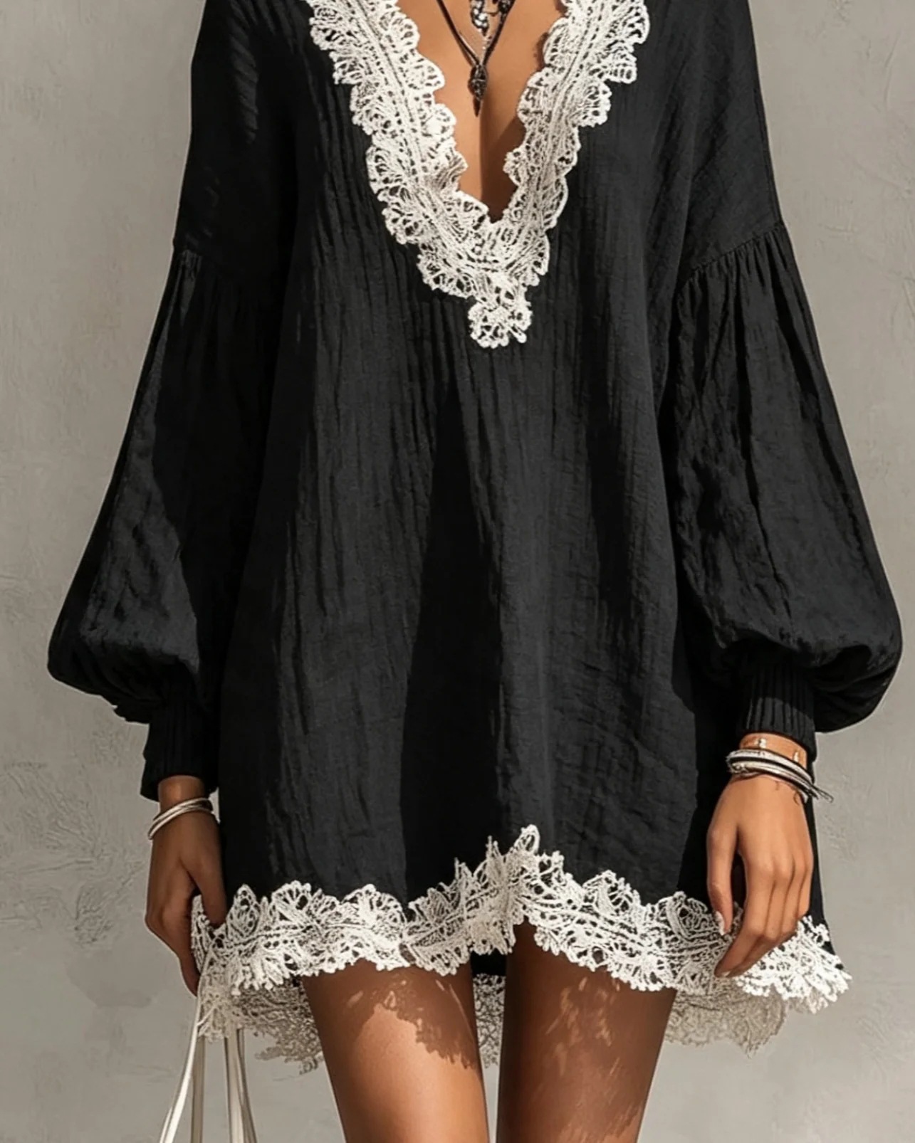 Color-Block V-Neck Lace-Trim Lantern-Sleeve Loose Dress