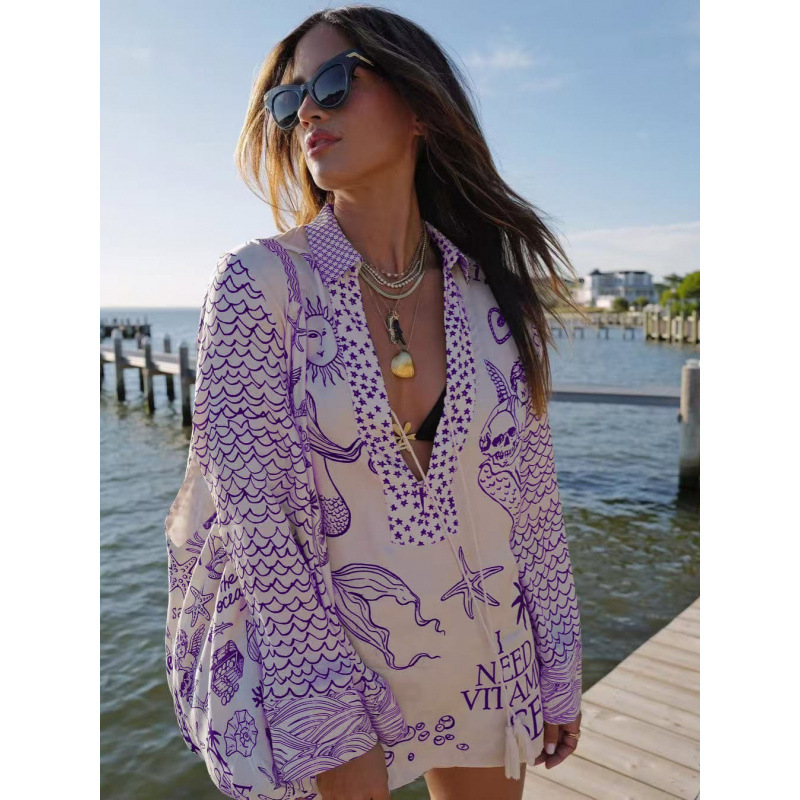 Printed Low-Neck Long-Sleeve Shorts Two-Piece Set