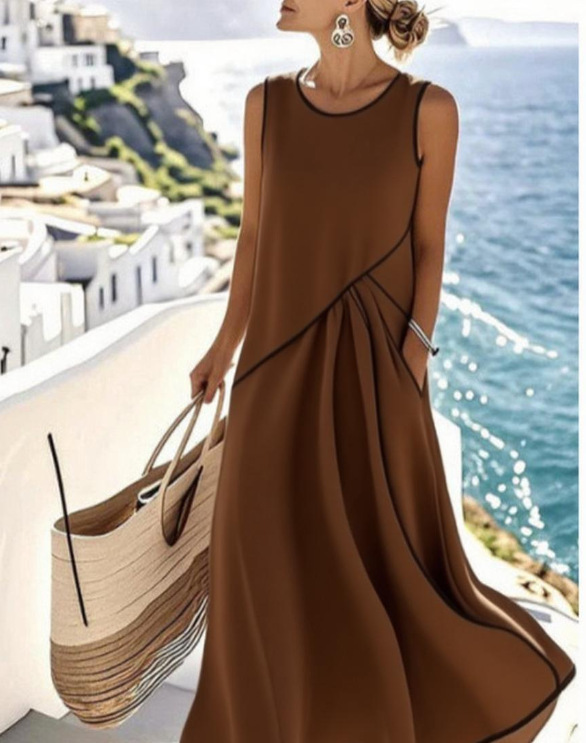 Women's Sleeveless Crew Neck Colorblock Knit Maxi Dress