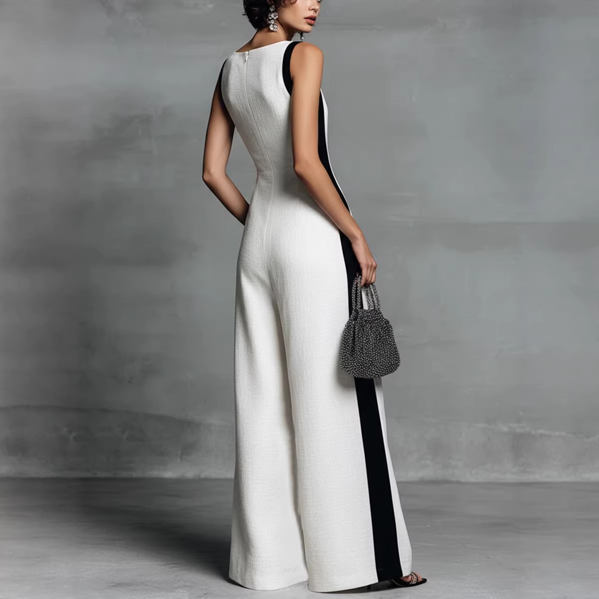 Women's Sleeveless V-Neck Colorblock Wide-Leg Jumpsuit