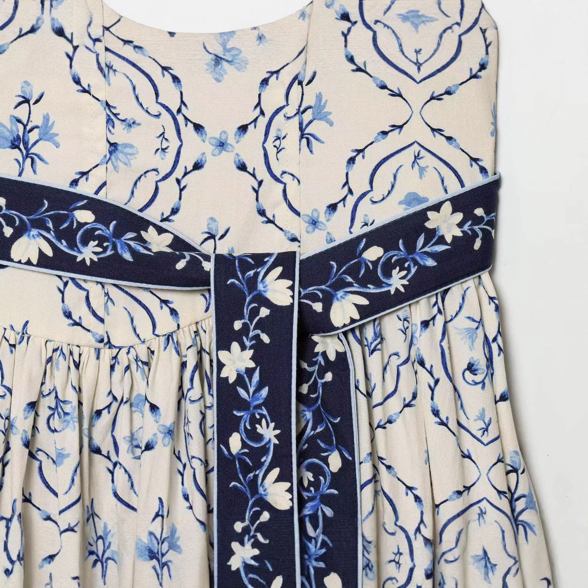 Floral Belted Midi Dress Sleeveless Slim Fit