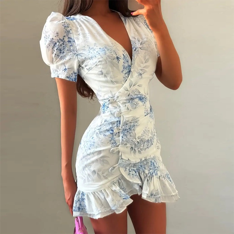 Elegant Ruffled Floral Bodycon Dress