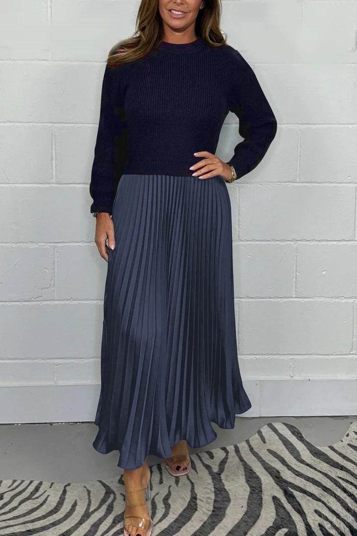 Women's Ribbed Pleated Long Sleeve Dress with Round Neck