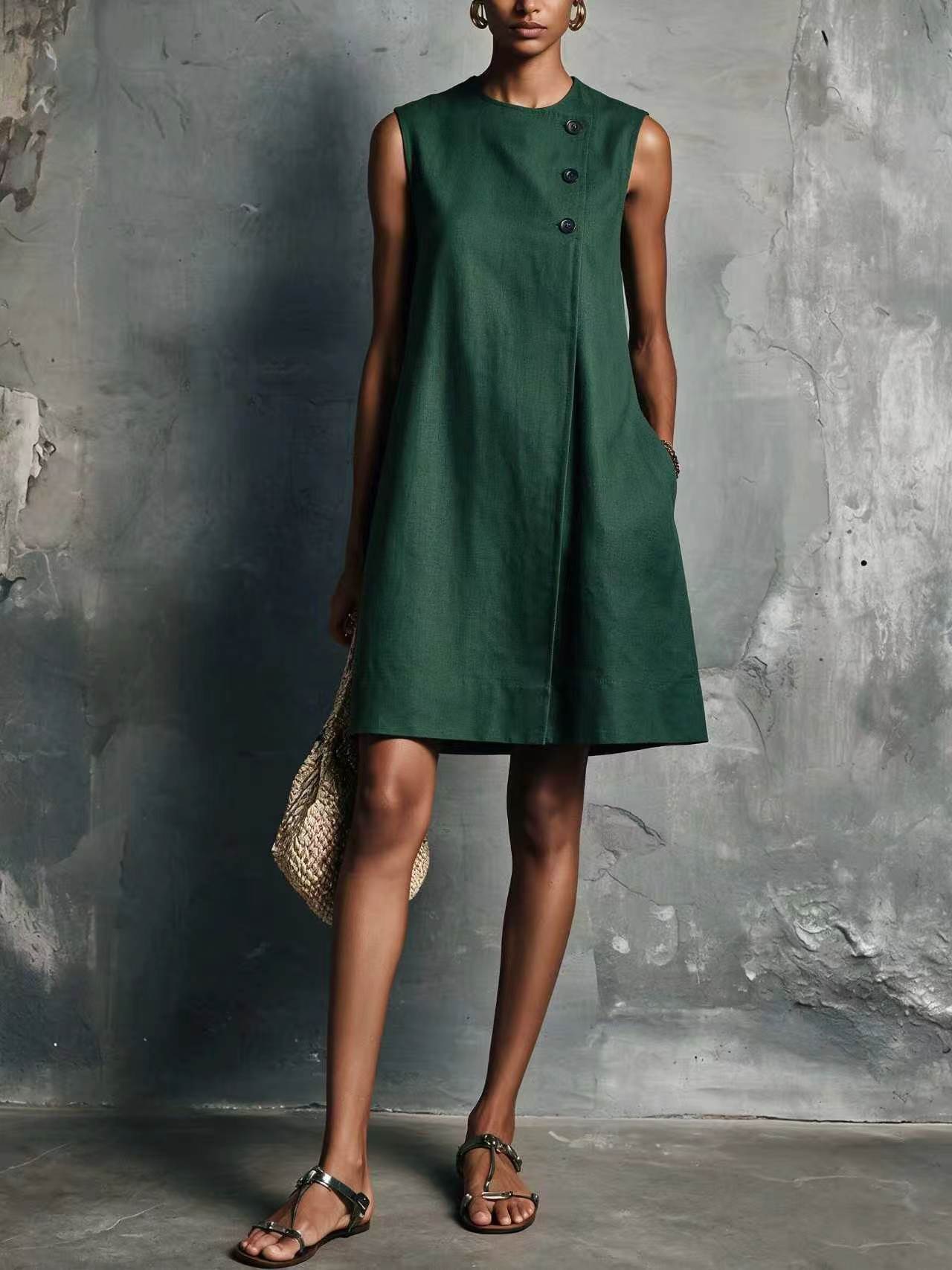 Minimalist Crewneck Sleeveless Dress with Asymmetric Buttons and Side Pockets