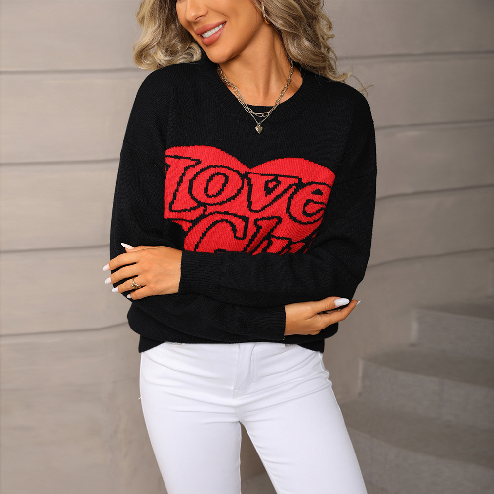 Heart Print Knit Pullover Sweater Loose Fit Crew Neck