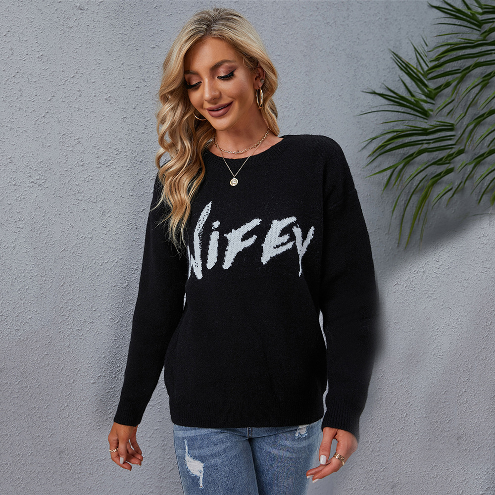 Black Crewneck Pullover Sweater with Letter Print and Cutout Detail, Plus Size
