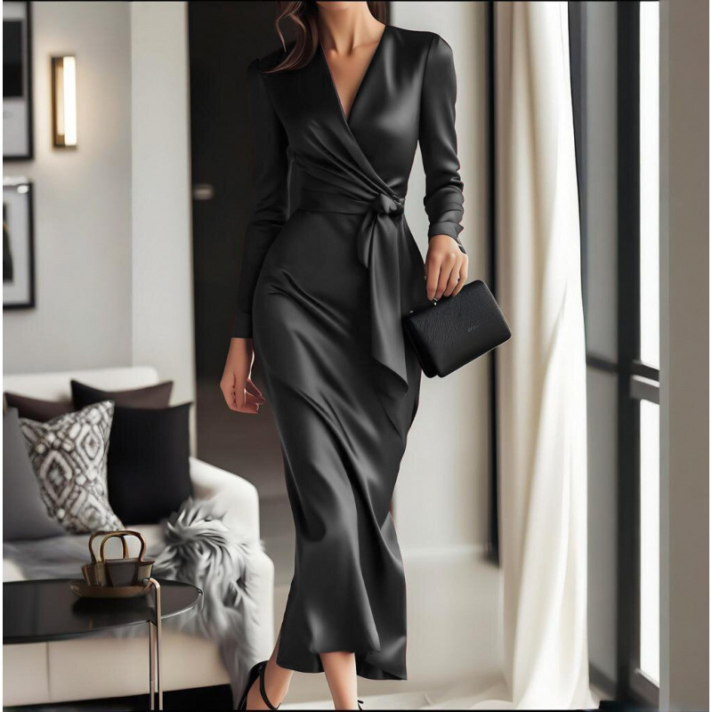 Slim-Fit V-Neck High-Waist Tie Long Dress