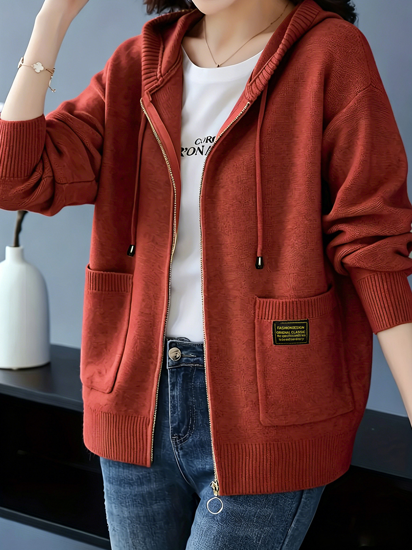 Women's Ribbed Knit Zip-Up Hooded Cardigan with Pockets