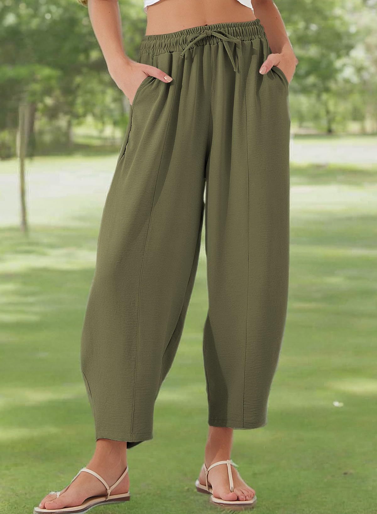 Pleated Mid-Rise Straight-Leg Cropped Pants