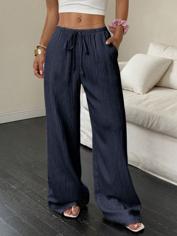 Women's Solid Straight-Leg Mid-Rise Pants with Pockets
